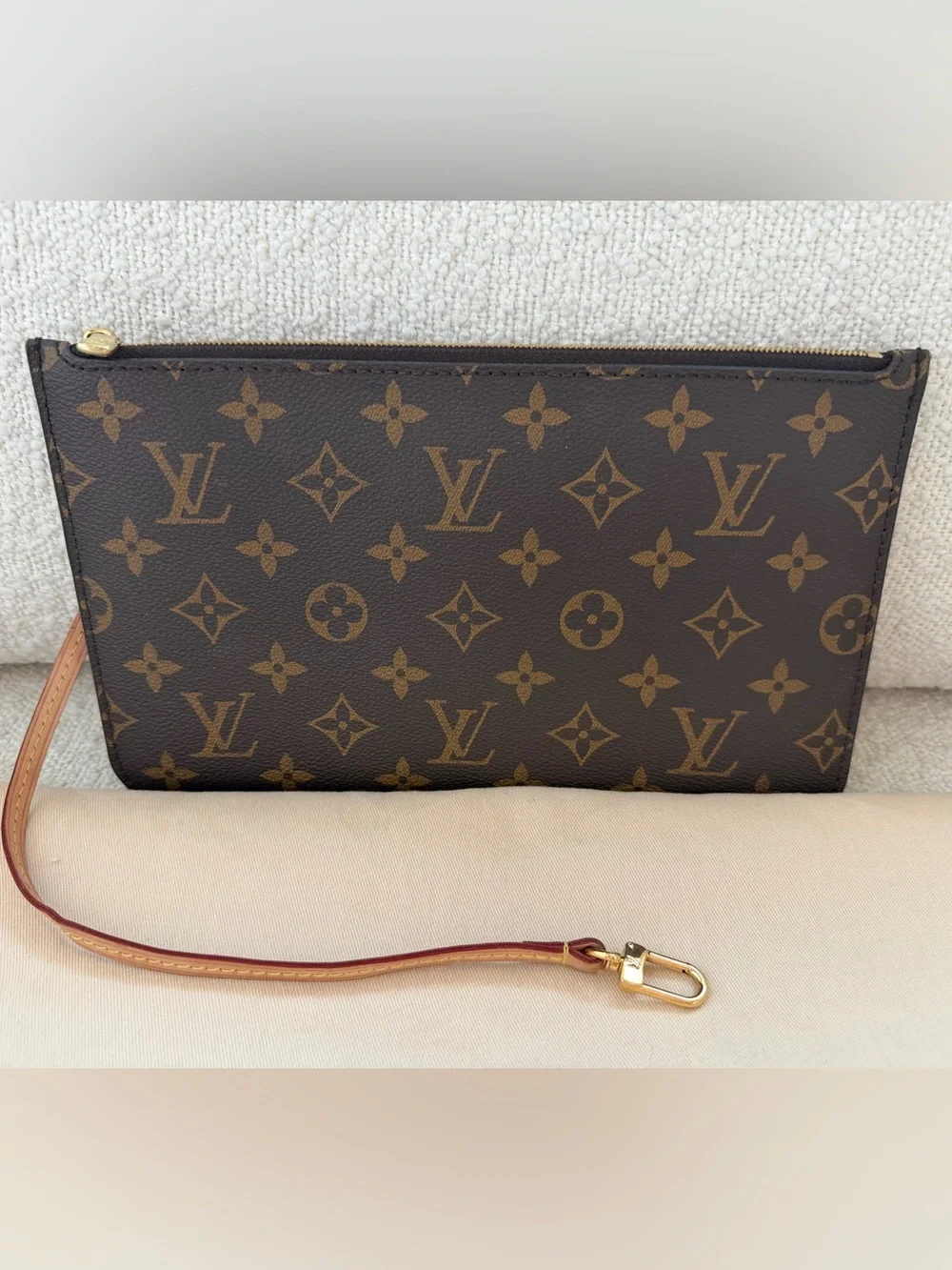 Louis Vuitton Neverfull Monogram Canvas Pouch